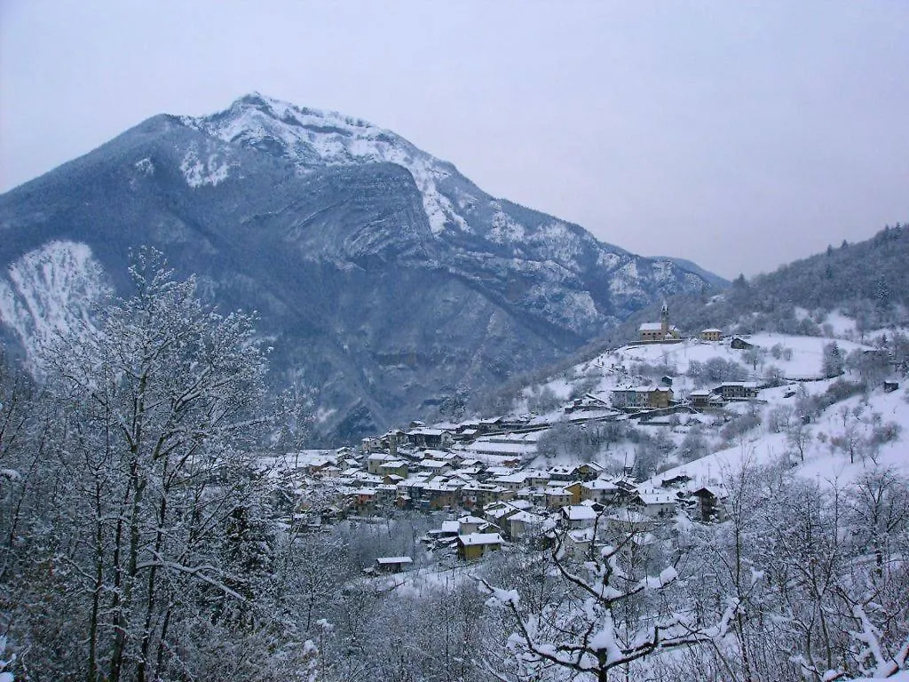 Tiny House Dolomiti Villa Sovramonte Italy